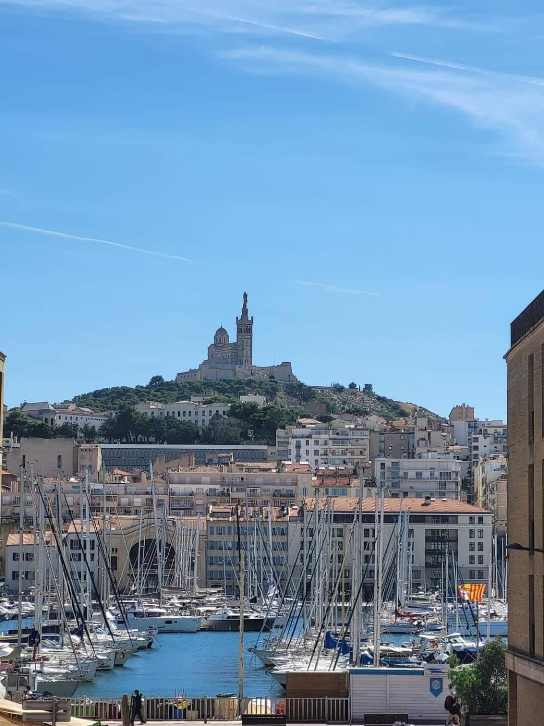 Charmant Studio Vieux Port マルセイユ エクステリア 写真